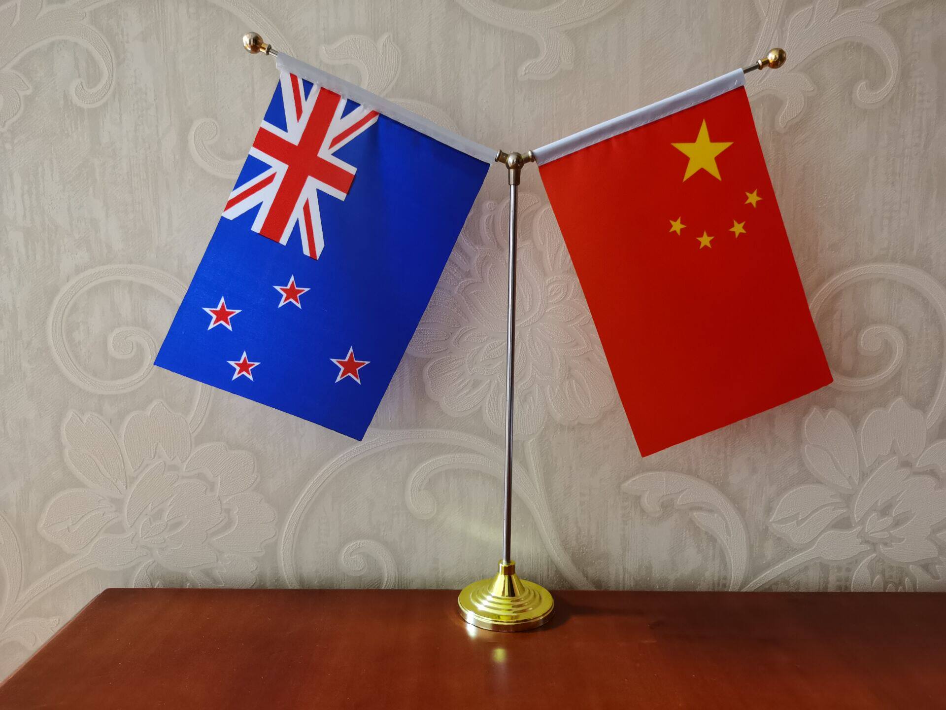 旗子3号4号5号6号新西兰国旗串旗办公桌旗手旗帜