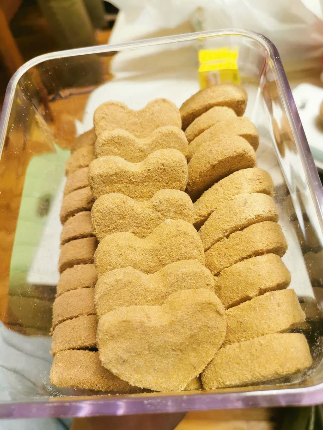 格林林家帕特诺尔冻干骨肉猫狗通用兔肉爱心圆饼狗零食