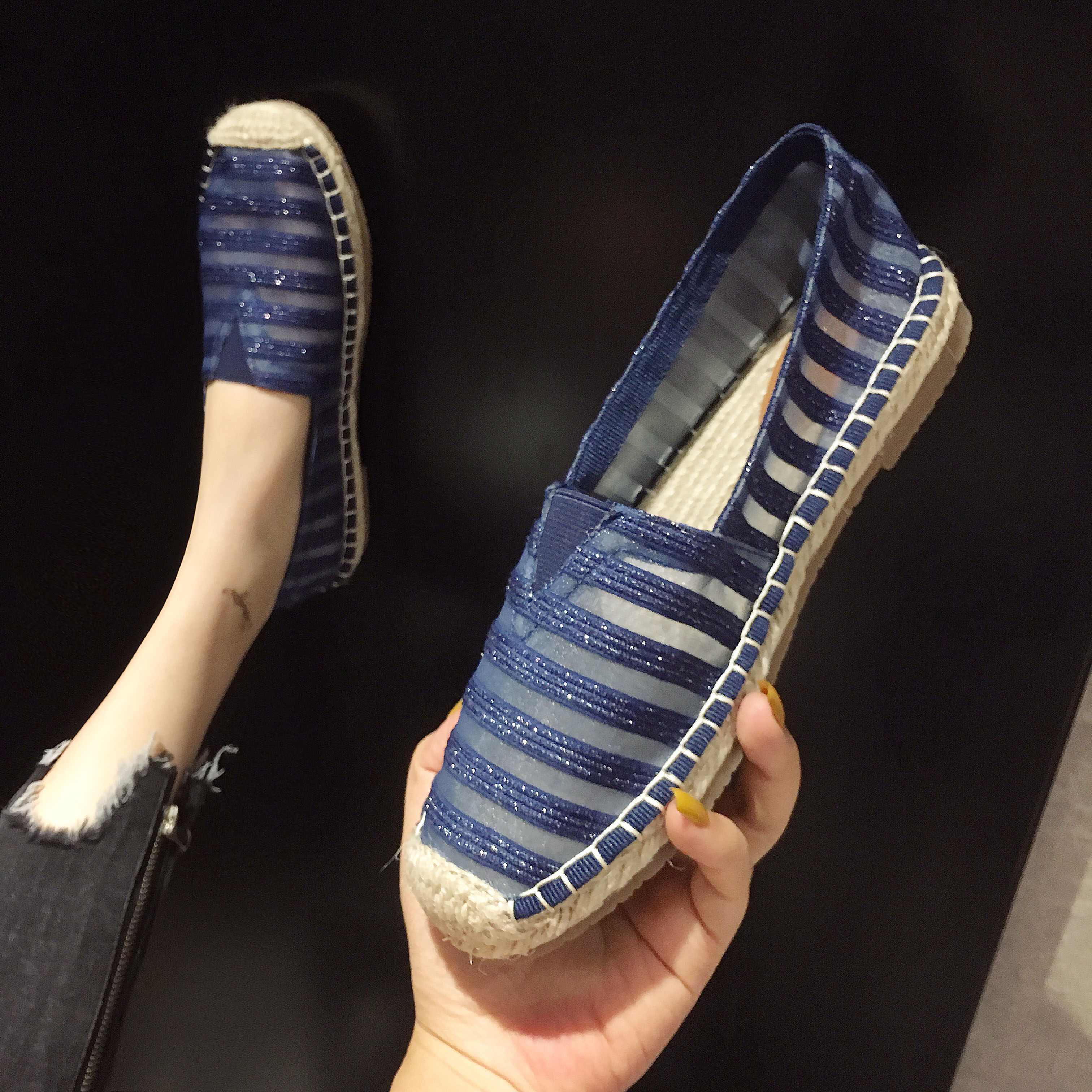 2022夏季渔夫鞋女平底老北京布鞋网面透气蕾丝一脚蹬懒人鞋孕妇鞋