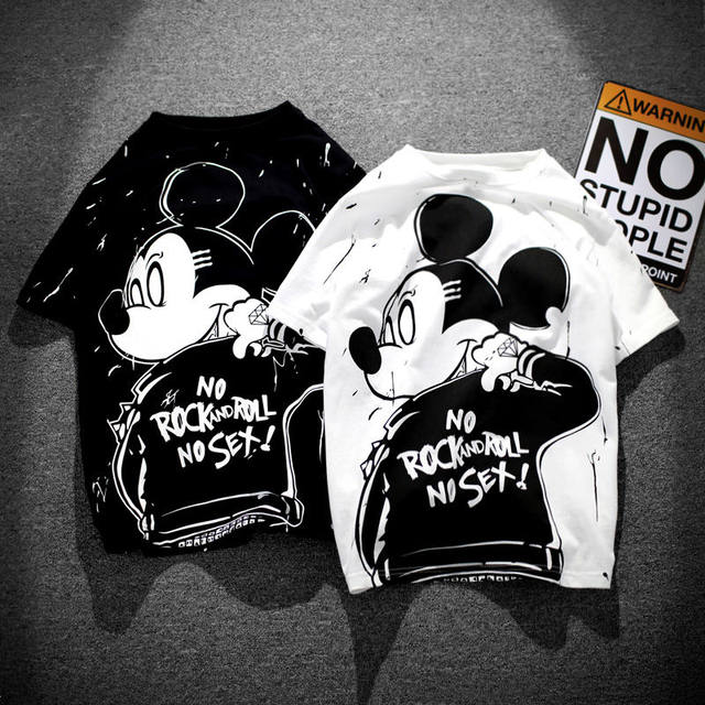 Original American anime mouse round neck couple short-sleeved t-shirt tide summer half-sleeved couples short-sleeved t-shirt men Original American anime mouse round neck couple short-sleeved t-shirt tide summer half-sleeved couples short-sleeved t-shirt men