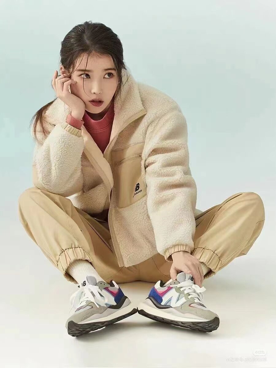 newbalanceiu同款nb羊羔绒毛外套休闲夹克awj13326运动茄克