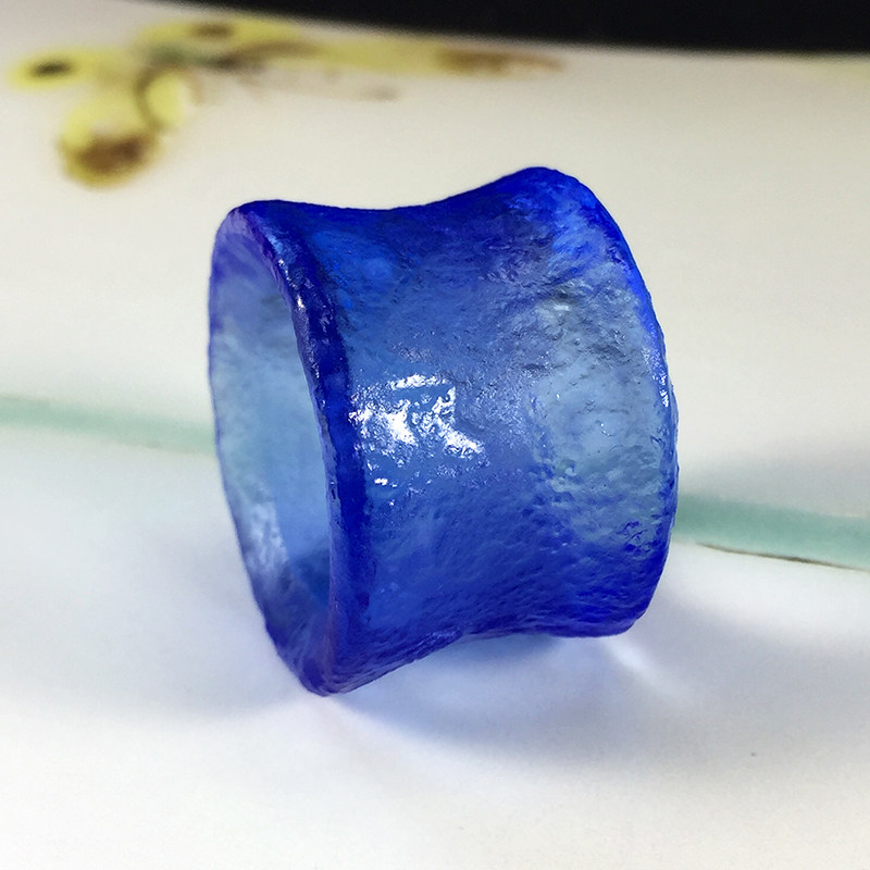 清代官造宫廷御用古法法老琉璃绀色收腰扳指戒指