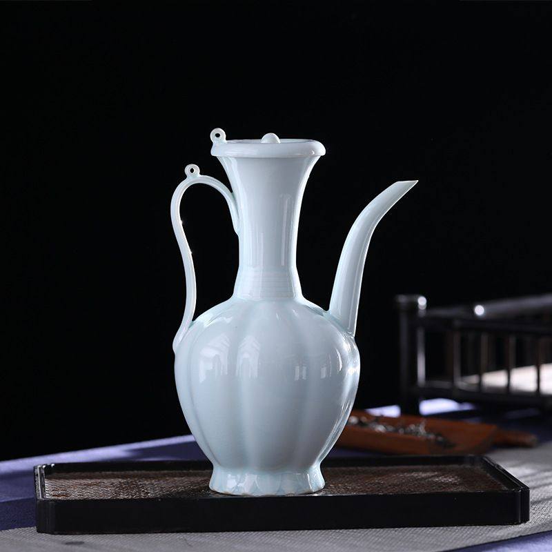 复古执壶百戏点茶宋代酒壶茶壶瓜棱手宋湖田带盖茶壶