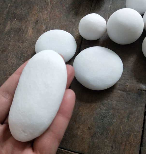 园艺装饰石天然纯白色石头圆球形状鹅卵石雨花石状石头镇宅辟邪