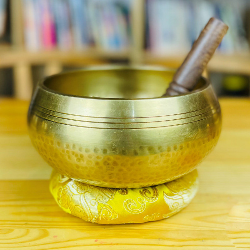 颂钵尼泊尔手工铜磬瑜伽冥想音疗佛音钵碗静心减压采耳梵音钵盂