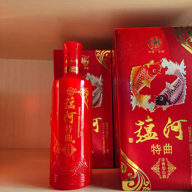 新疆白酒阿勒泰地方名酒富蕴蕴河特曲42度玻璃瓶国产白酒