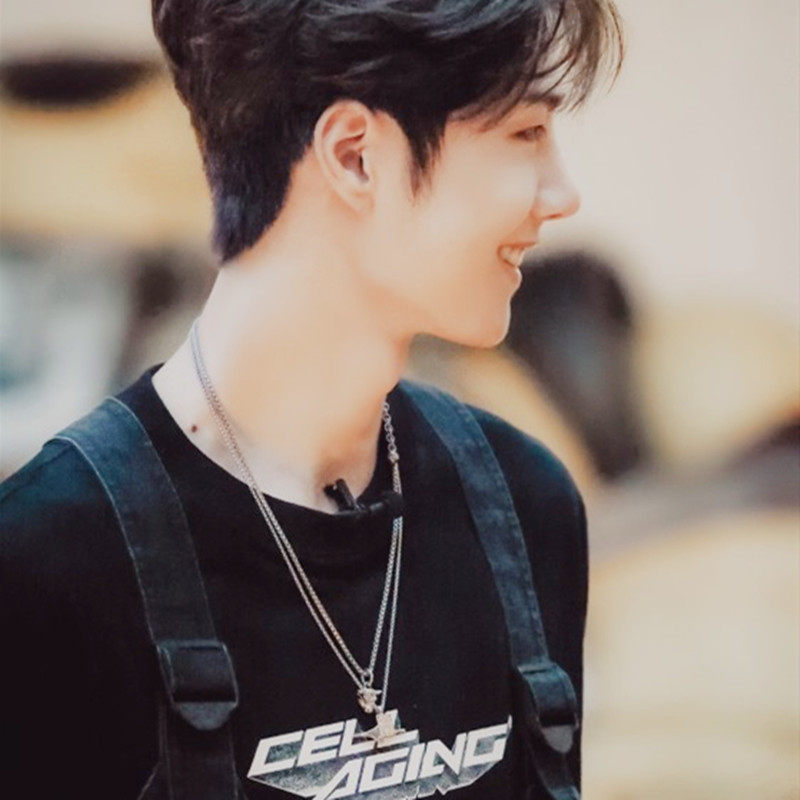 王一博同款 playa fc plus滑板支架桥吊坠项链街头潮牌饰品防过敏