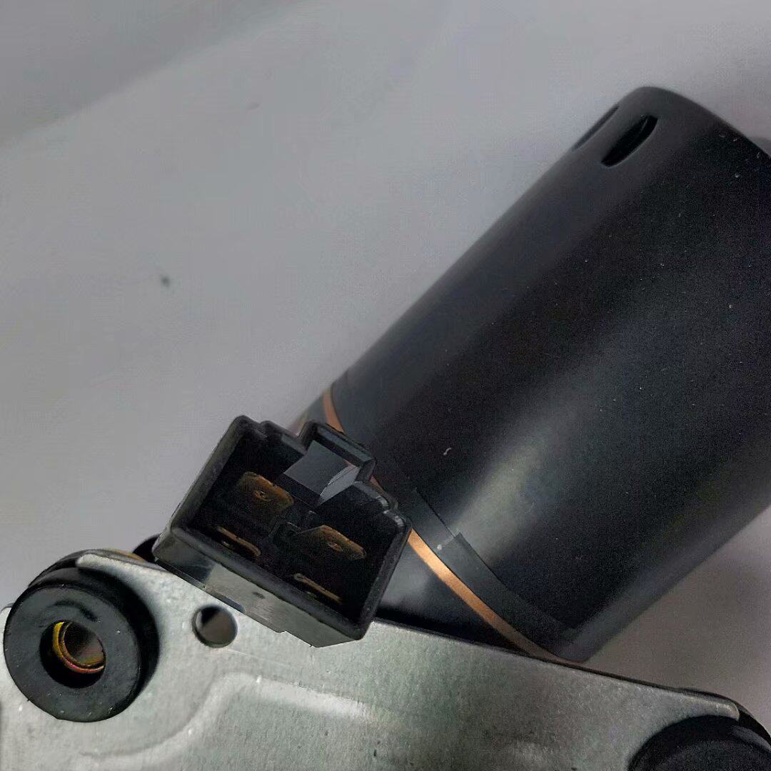 乐驰雨刮电机雪佛兰spark雨刷马达总成宝骏雨刮器