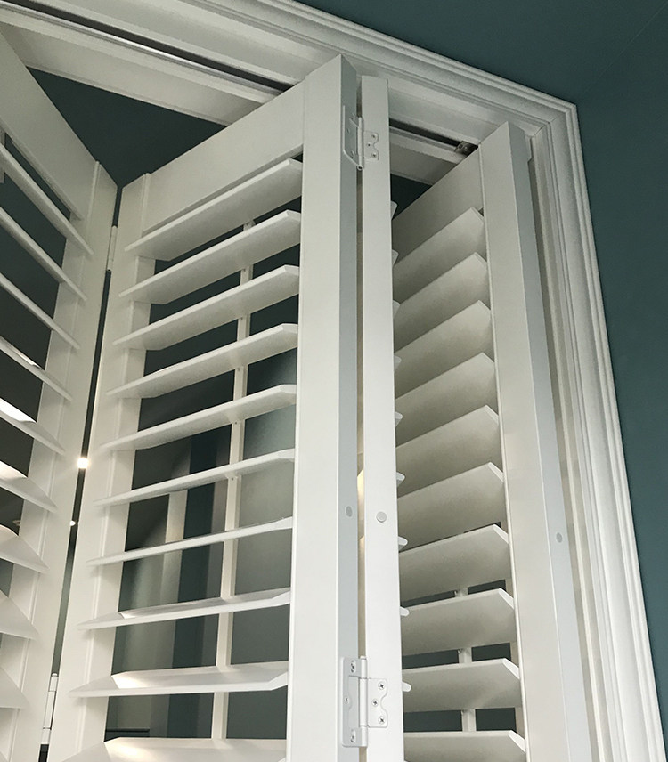 厂家直销圣德科品牌室内实木折叠百叶窗折叠百叶门百叶隔断门