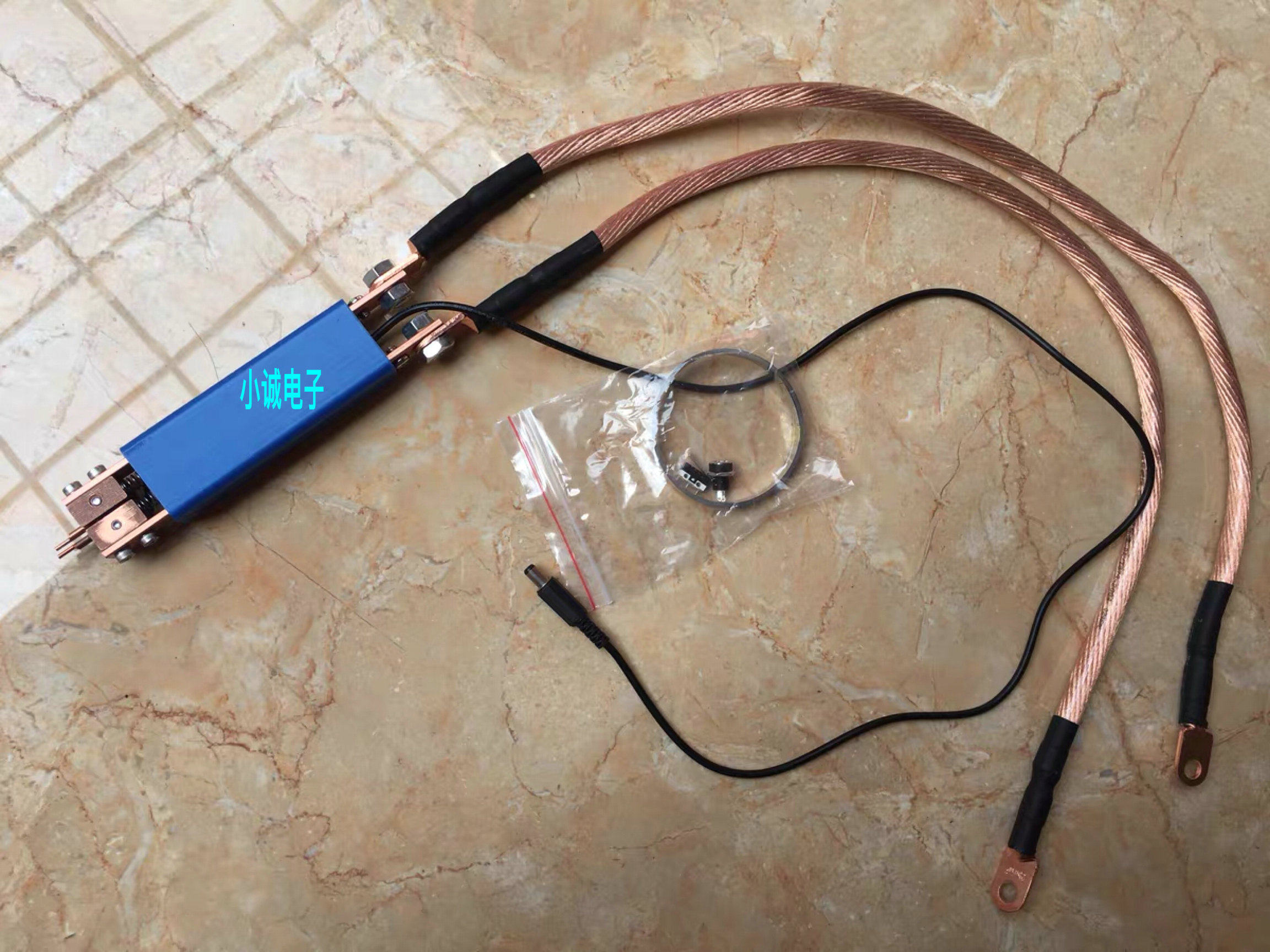 点焊全新diy点焊机专用笔点焊头锂电池手柄变压器显示器件