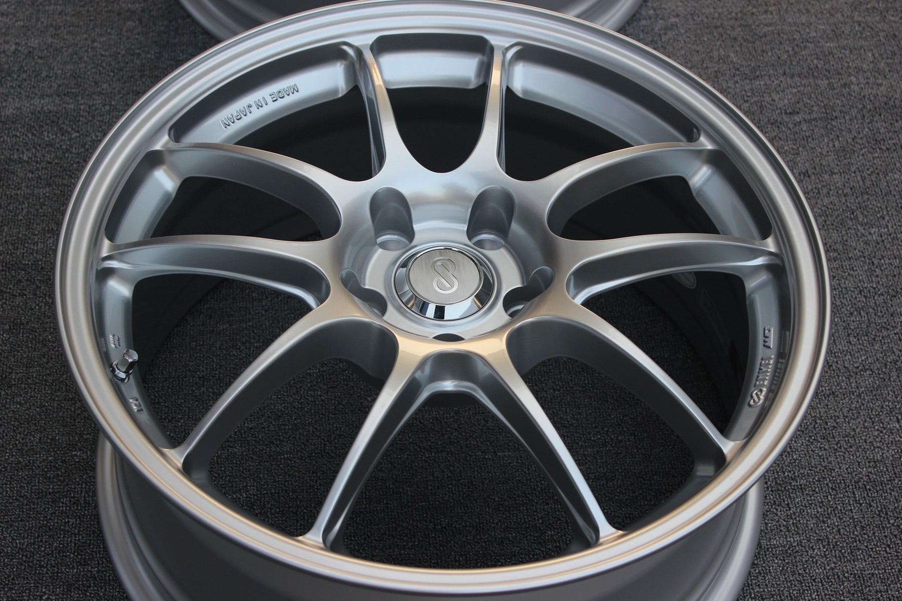 日本enkeipf01旋压铸造轮毂18寸飞度雨燕高尔夫轮毂