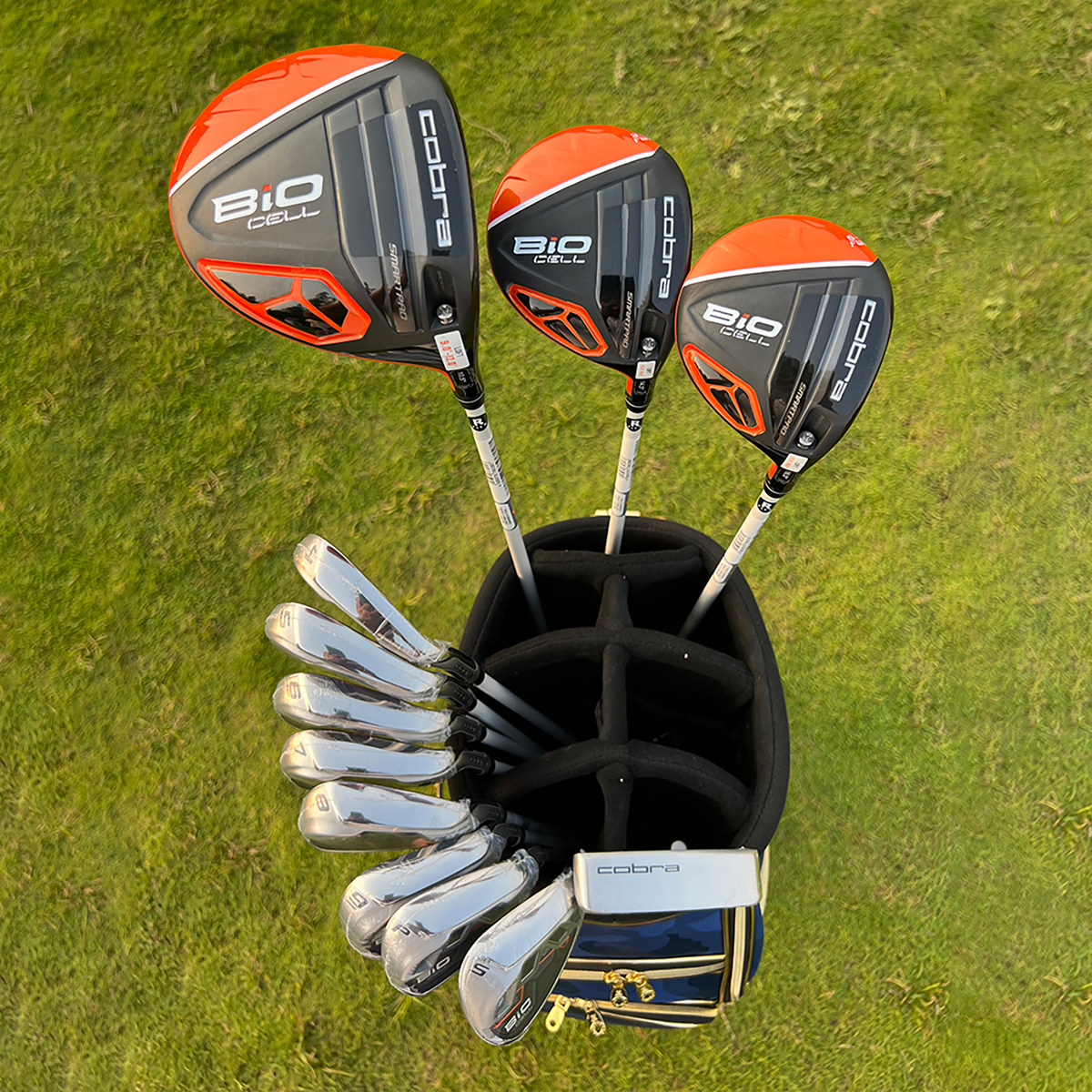 高尔夫cobra蛇王球杆男士套杆全套碳素杆身远距离高尔夫球杆