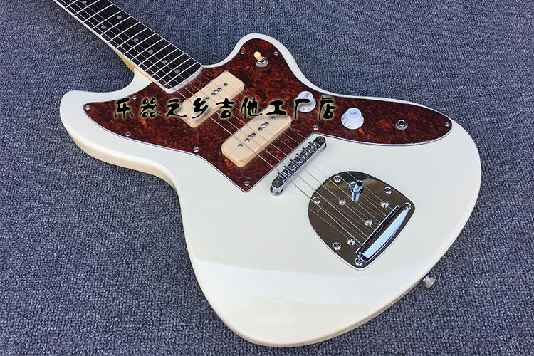 厂家直销美洲豹jaguar款电吉他奶白色琴身双lp拾音器可定制颜色