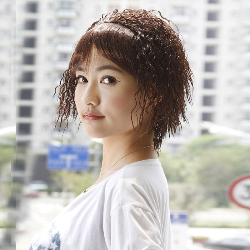 假发娇滴滴刘海时尚玉米短卷发高温丝假发套逼真日常整顶假发