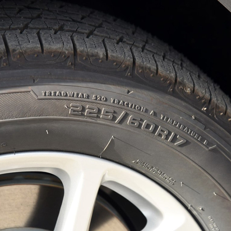 轮胎正品风驰通65r1799tle02凡士通吉普自由光原配轮毂