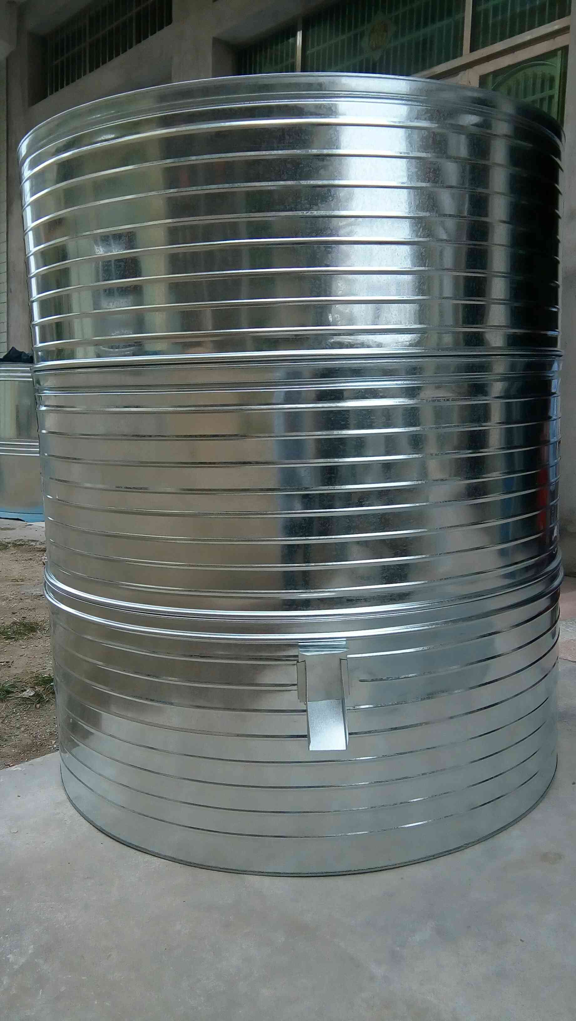 白铁皮粮仓粮仓桶谷桶谷仓粮桶谷桶食品桶小粮仓彩钢粮仓金属粮仓