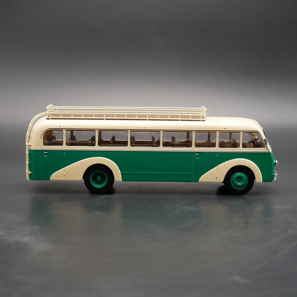 ixo哈德panhard玩具车怀旧汽车模型大客车潘哈德法国巴士合金车