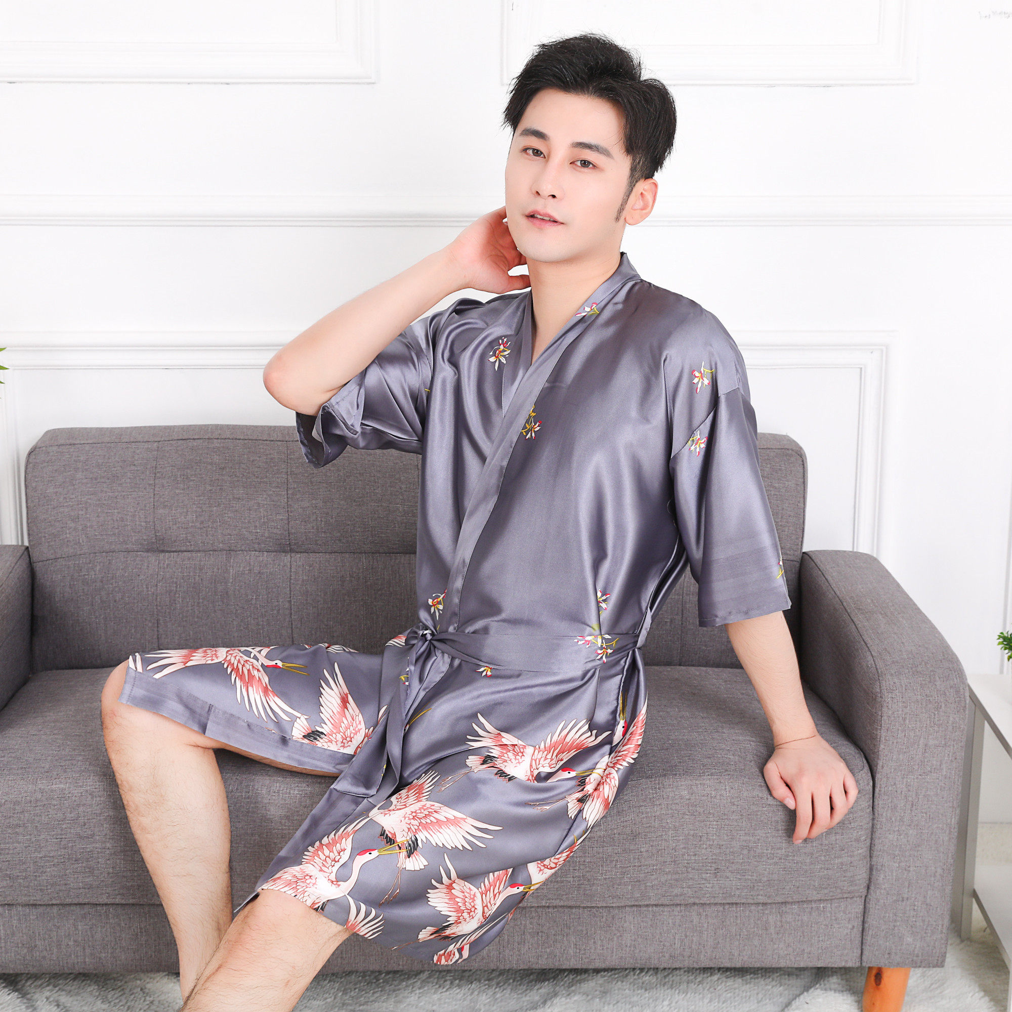 高档丝绸睡袍夏季短袖薄款冰丝浴袍男装中长睡袍