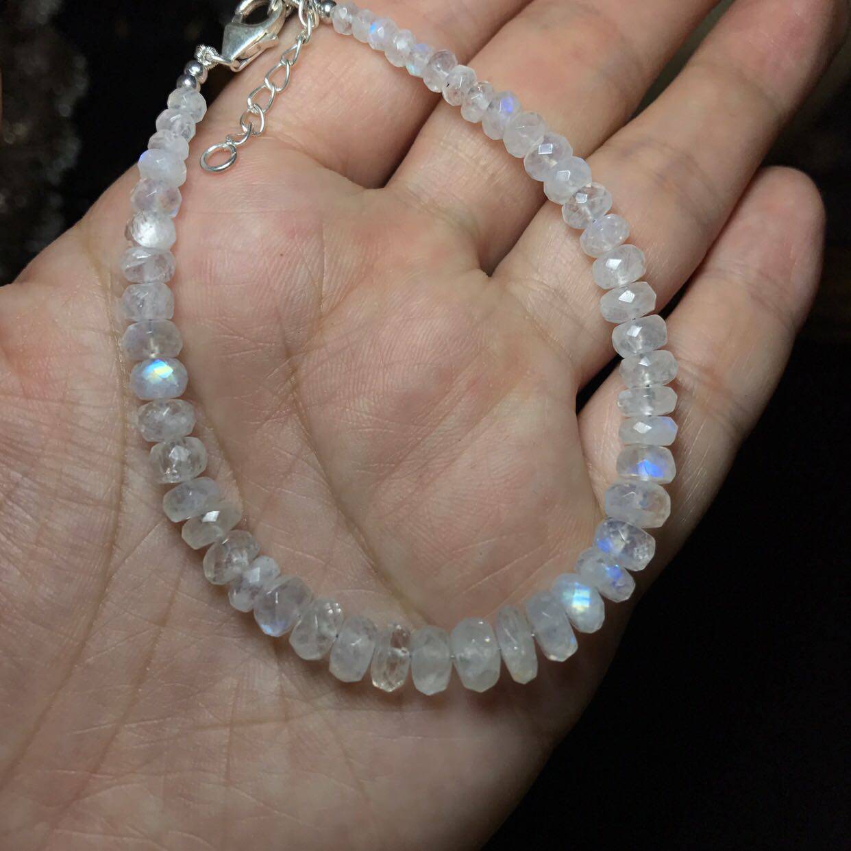 清货匠心尼泊尔巴厘天然月光石切面盘珠手手链塔链颗颗手链