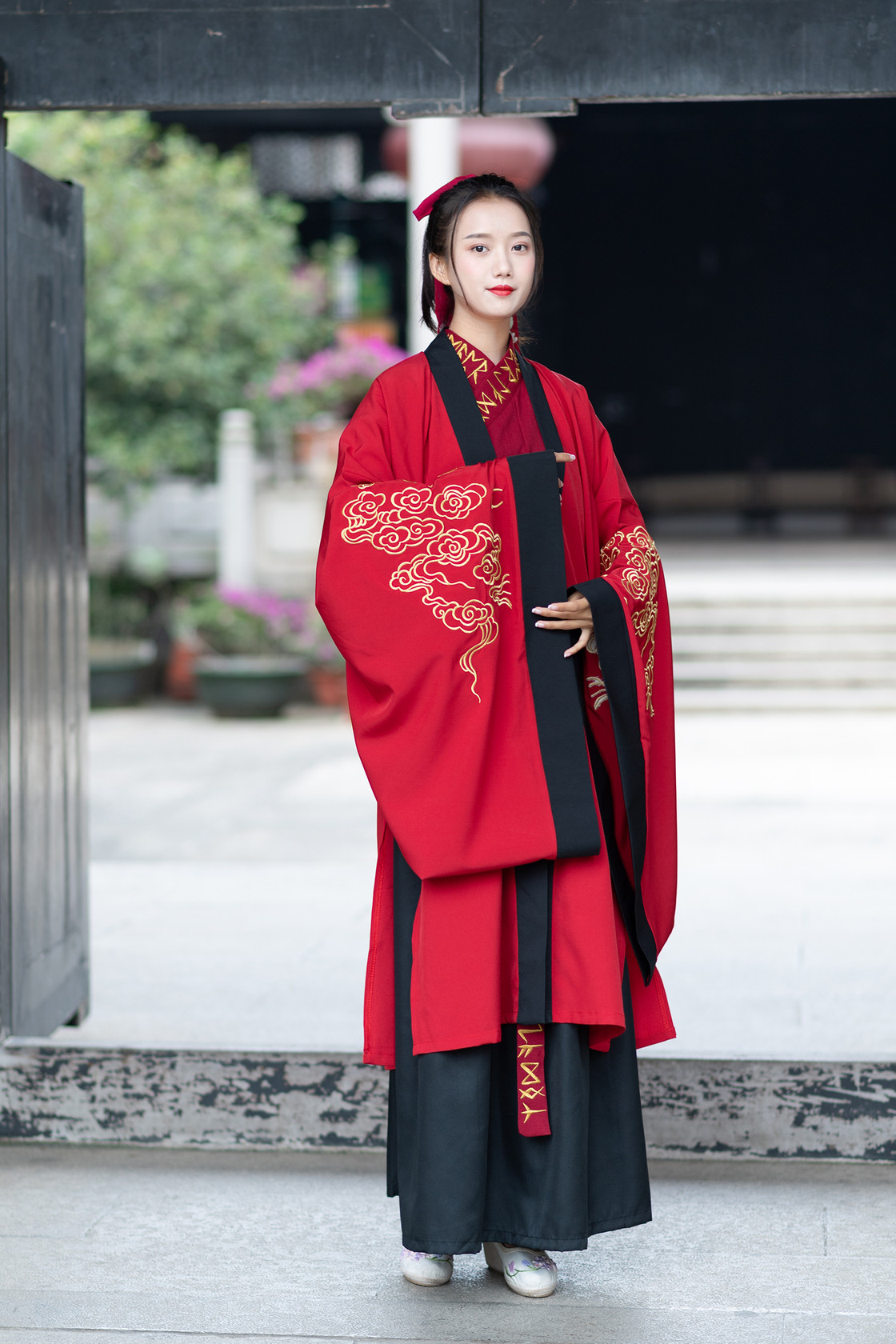 出租汉代婚礼中式新郎新娘服汉情侣男女交领民族服装