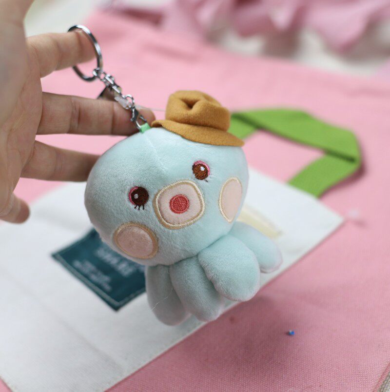 可爱章鱼汽车钥匙扣挂件毛绒八爪鱼包包饰品男女钥匙扣