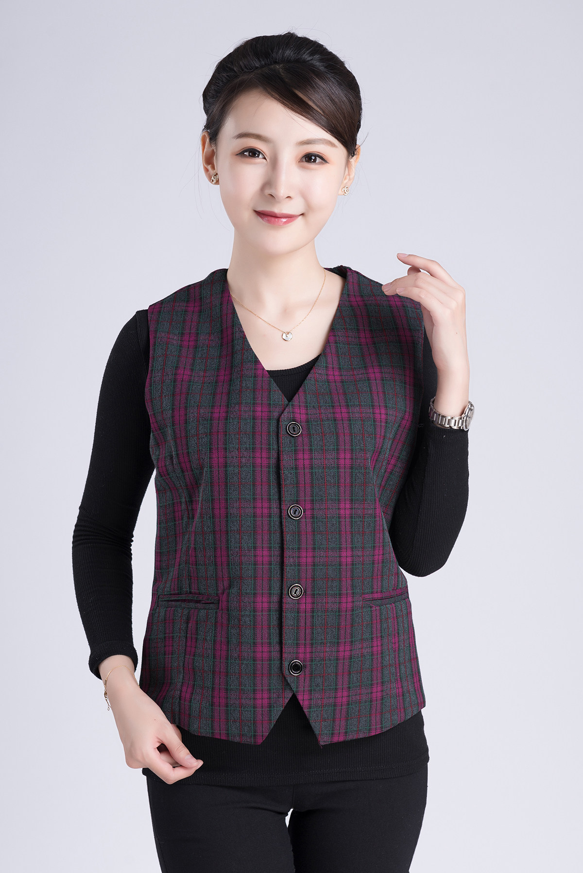 中老年马甲春夏薄款老人外套无袖尖角坎肩奶奶装背心宽松大码女装