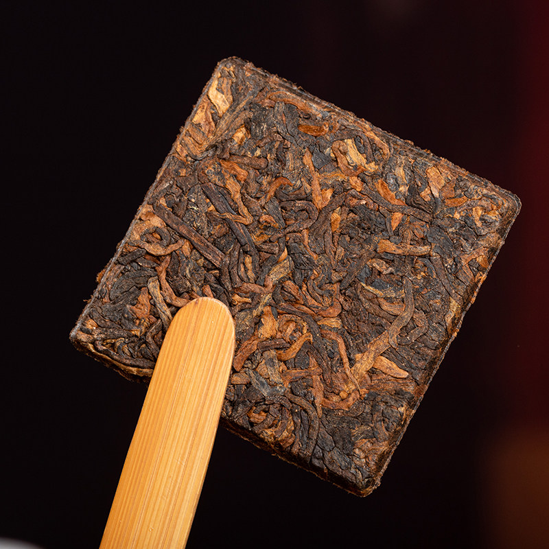 熟茶铁罐12片弘闻8克宫廷古树小方迷你普洱茶普洱