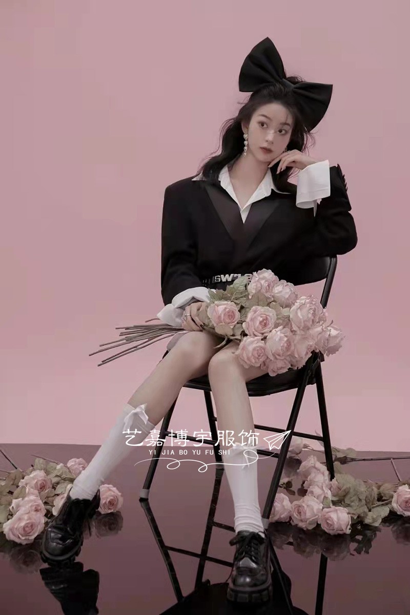 新款个人写真服装影楼西服艺术照黑色休闲港版杂志民族服装