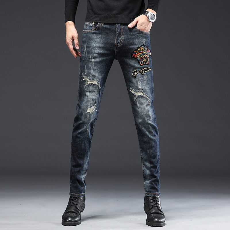 轻奢潮牌新款刺绣牛仔裤男印花破洞修身小脚韩版休闲弹力长裤子男
