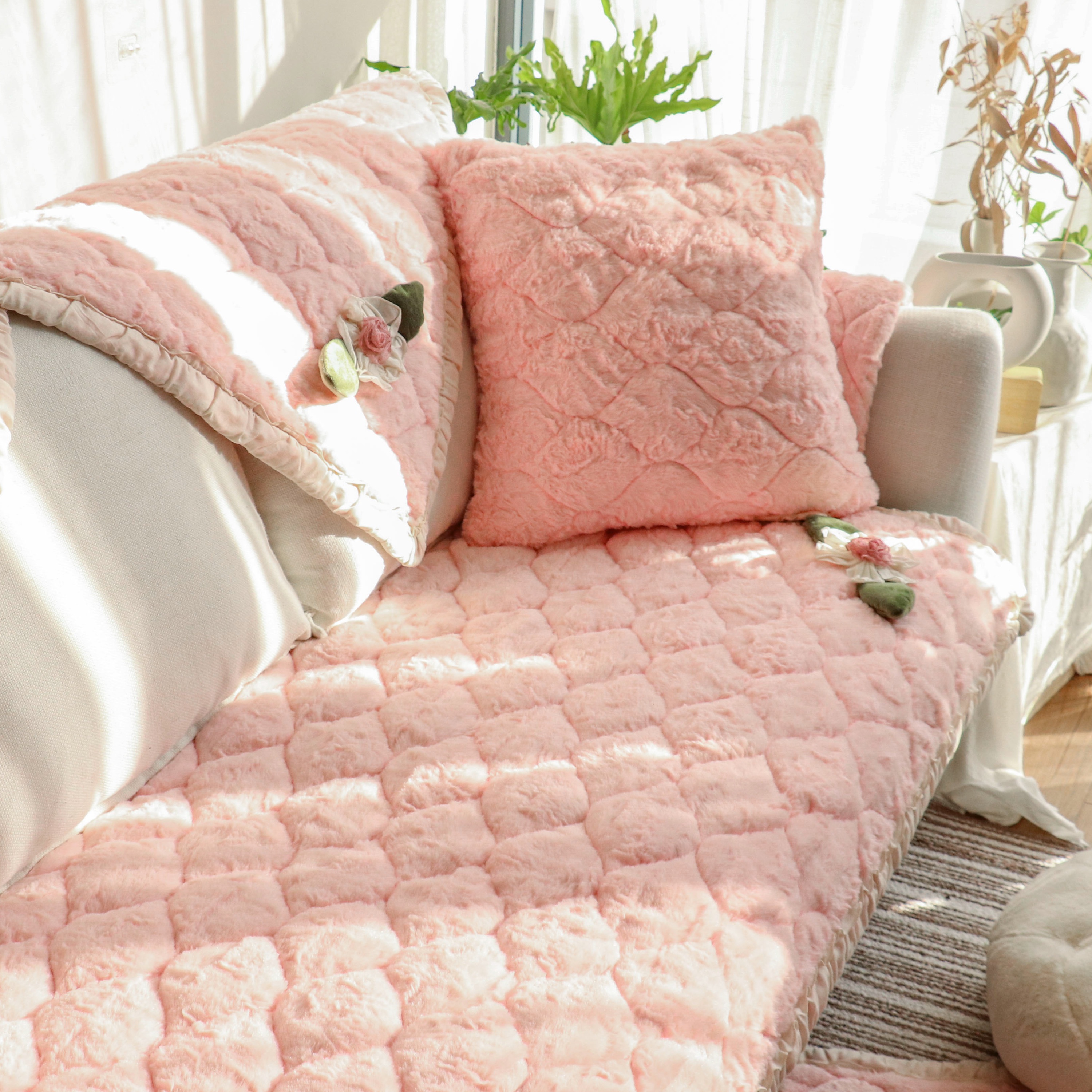 冬季浅黄北欧简约兔毛毛绒沙发垫罩防滑皮质沙发垫