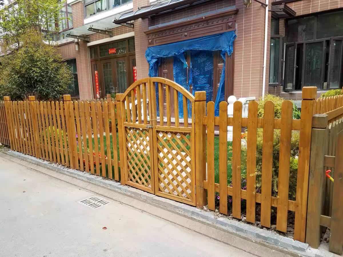 栅栏定制防腐木栅围栏户外别墅庭院室外木头大型篱笆