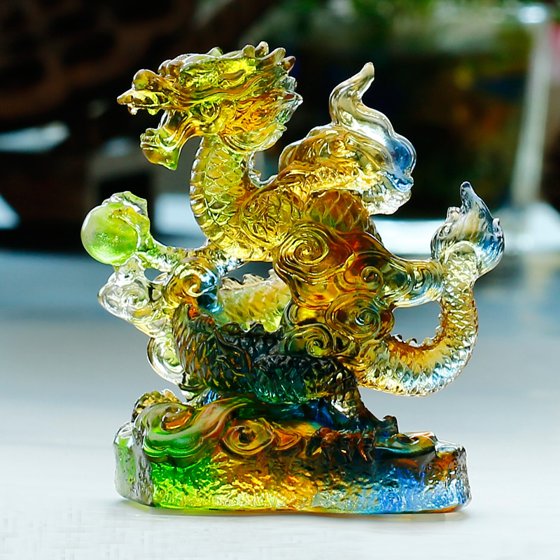 老板办公桌摆件男士高档创意琉璃龙的可爱招财镇宅退休人员纪念品