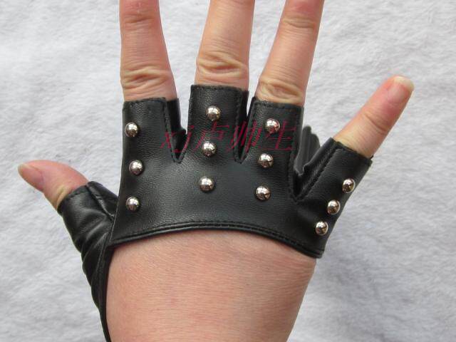 女士铆钉柳丁手套半掌超短表演pu带钉同款手套