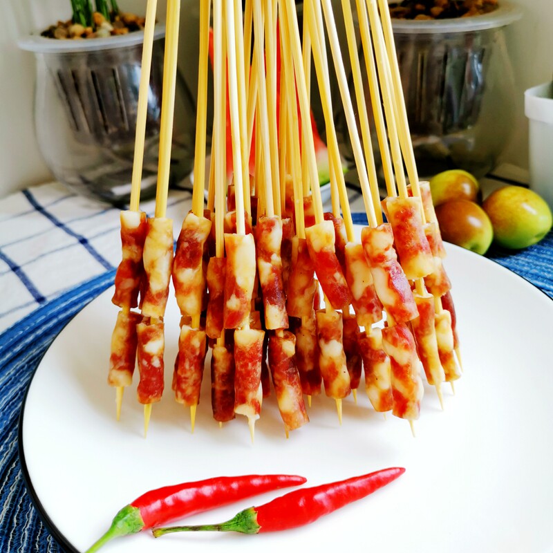 小串广式迷你香肠夺命网红铁板油炸烧烤冷冻香肠