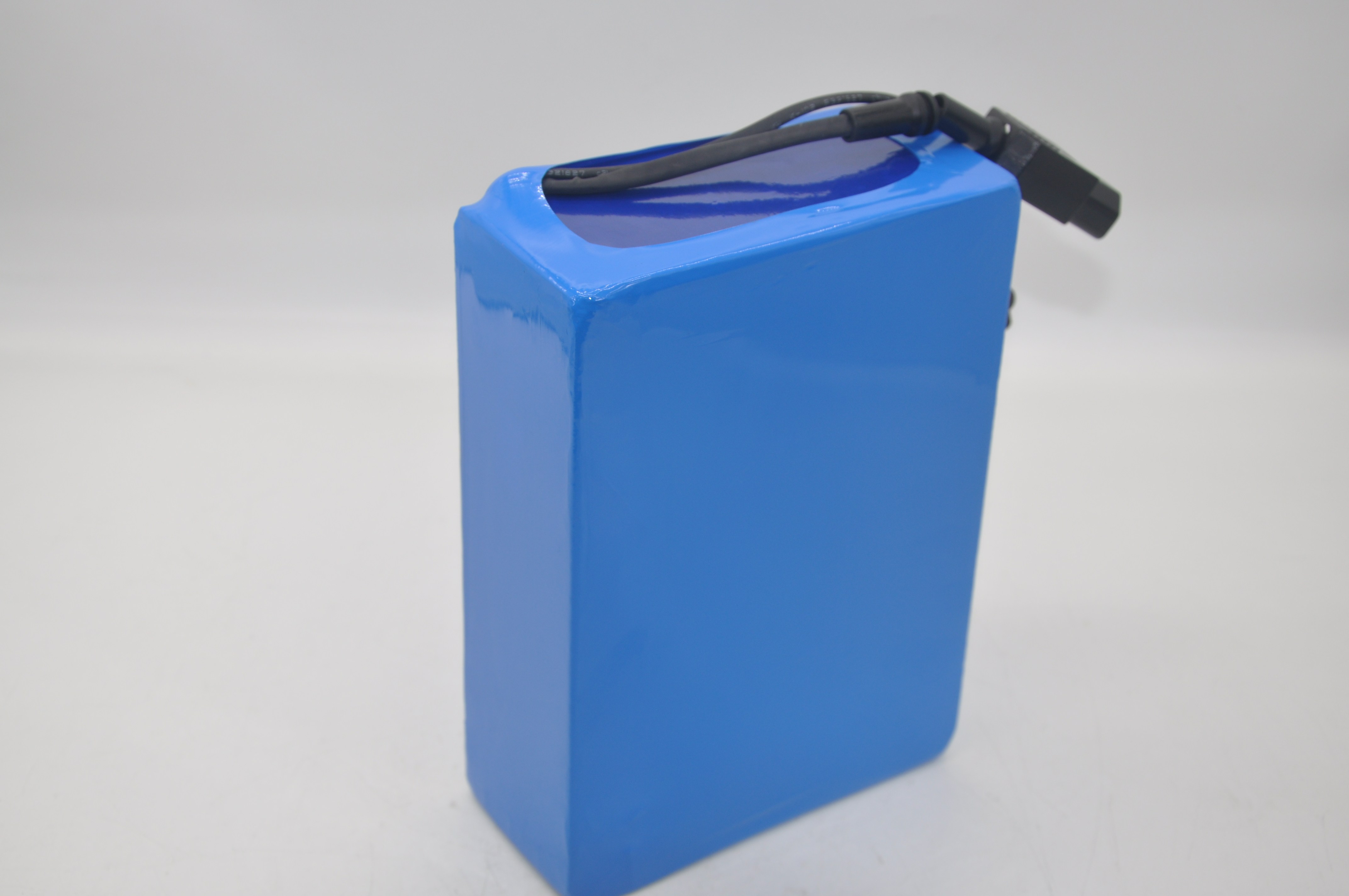 电动车锂电池哈雷电池48v36v挂包电瓶电动车电池