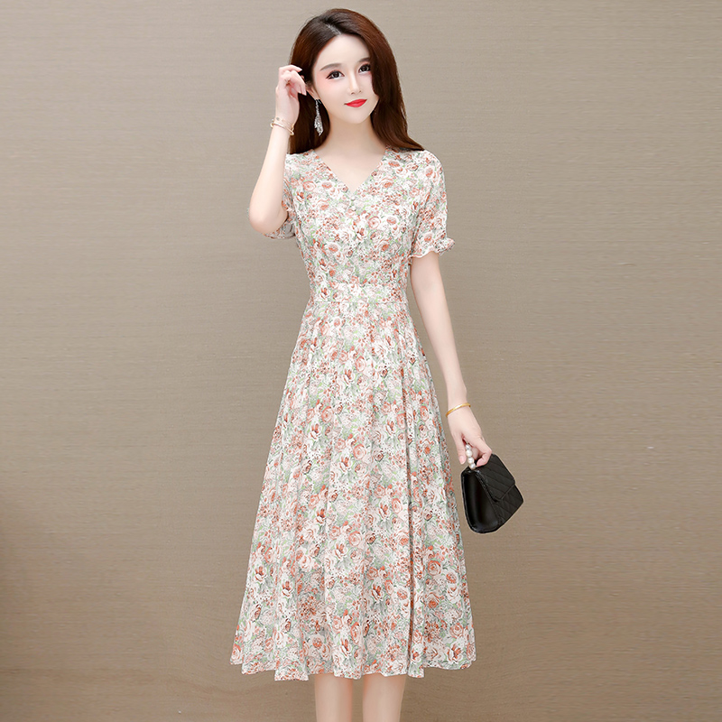 台湾纱名牌连衣裙子女夏季2022今年新款春装气质减龄洋气高端碎花