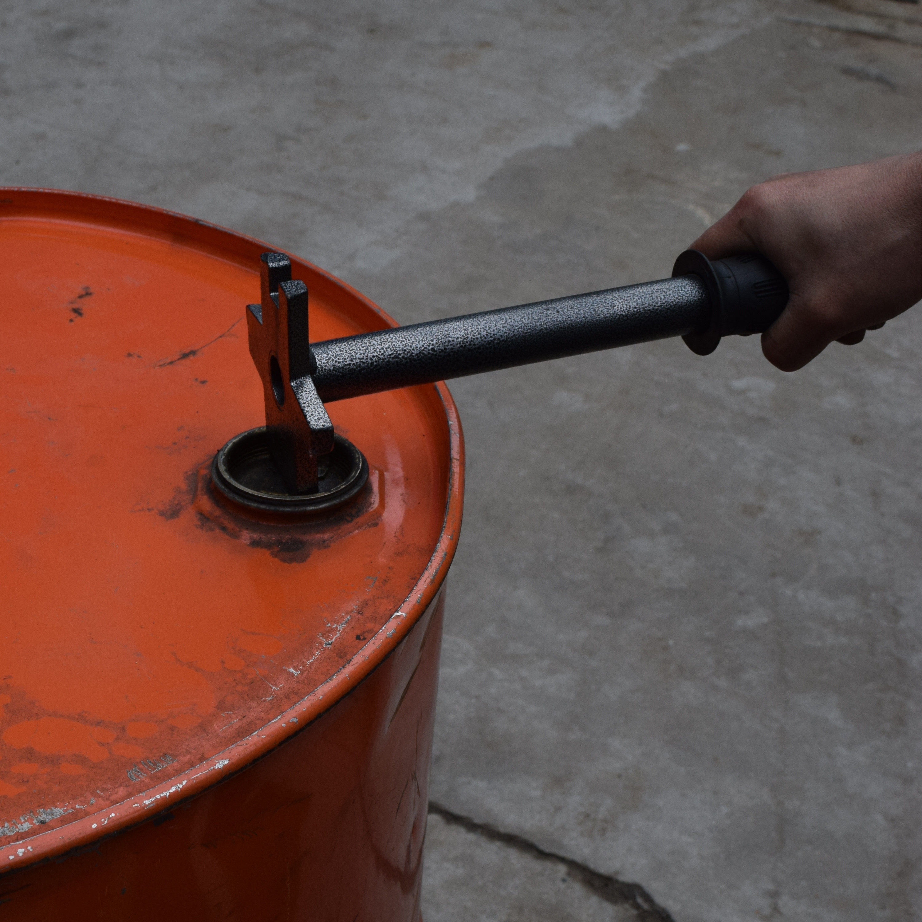 促销巨鼎油桶扳手开盖器铁塑料桶开工具铸钢其他扳手