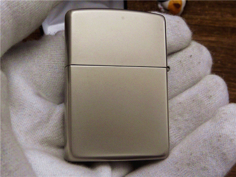 zippo打火机全新96年磨砂镀银蚀刻描金限量烈焰zippo