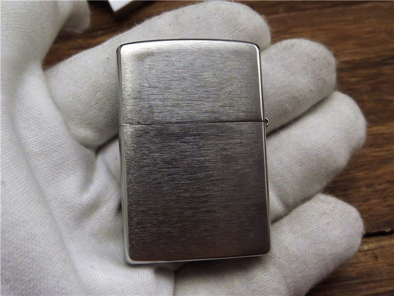 二手zippo09黑夜忍者镖贴章原装正品打火机防风美国zippo