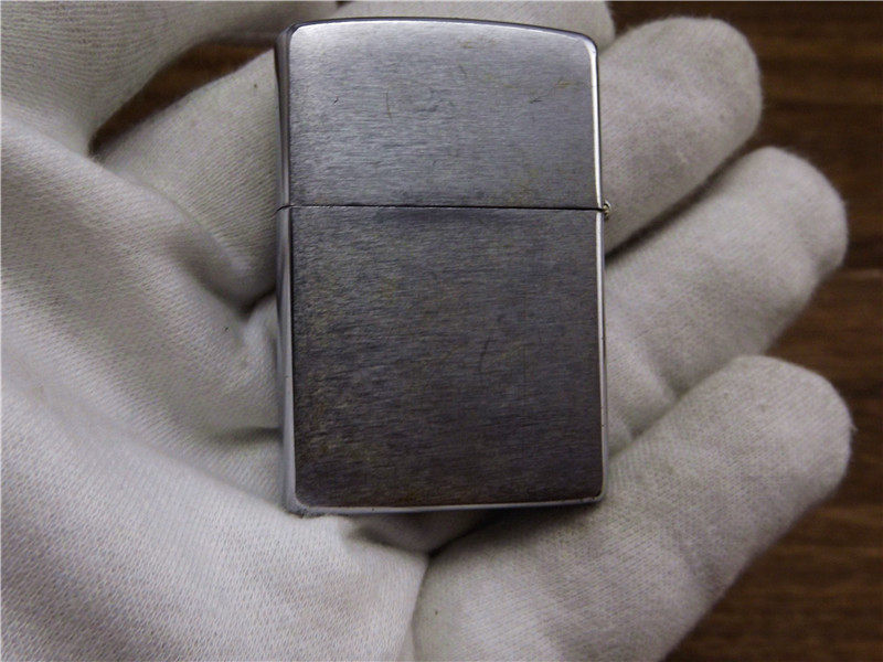 二手zippo03橄榄球头盔贴章原装正品打火机防风美国zippo