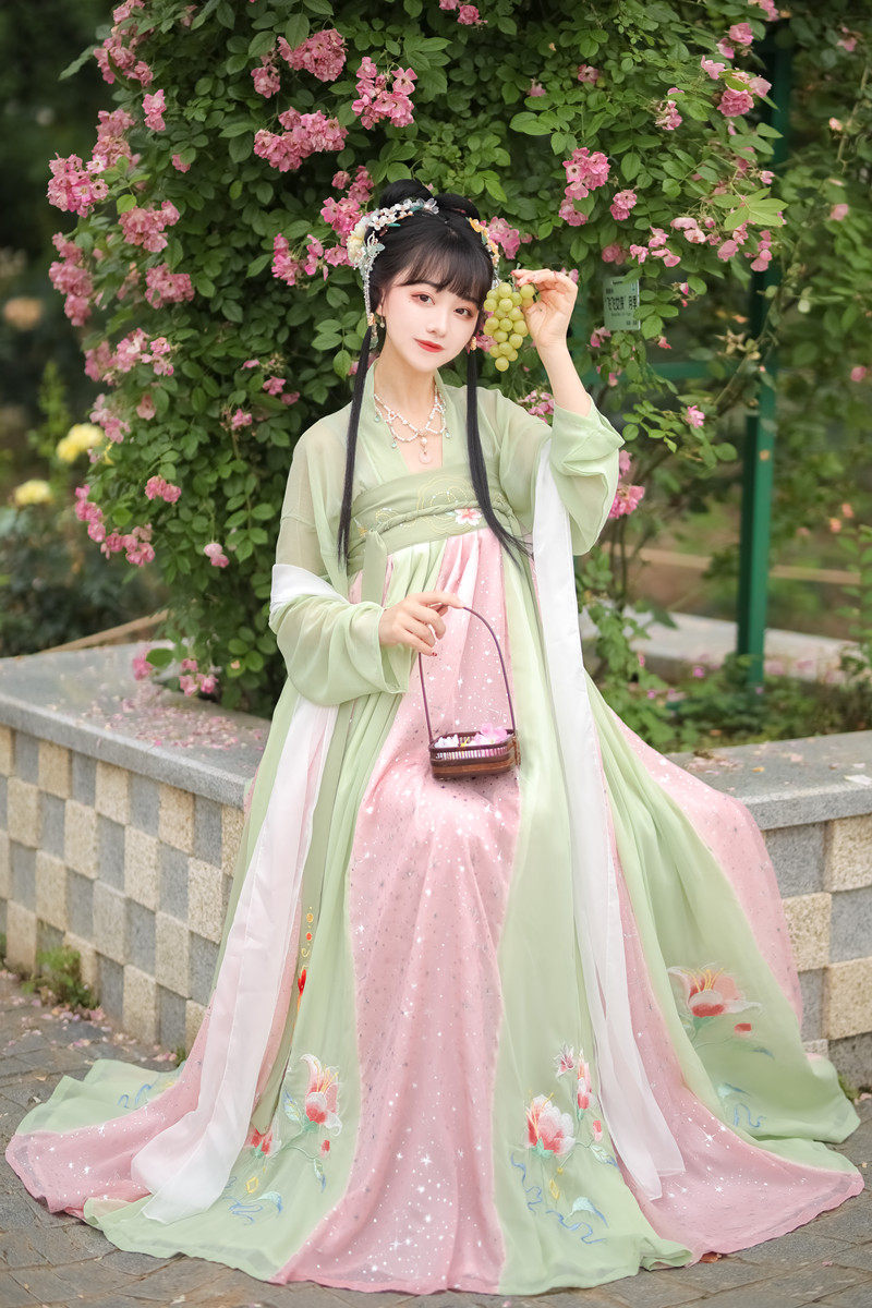 馥瑰原创齐胸汉服女甄姬唐制衫裙薄款襦裙绣花款仙汉服