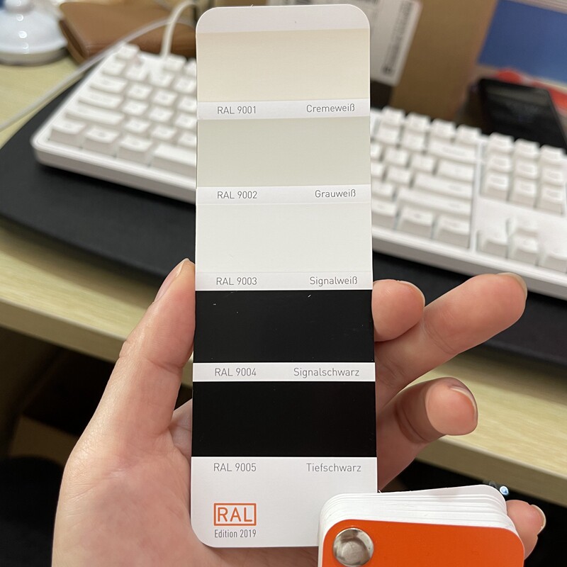 三和手摇自动喷漆ral9003信号白ral7035劳尔自喷漆使命必达定做