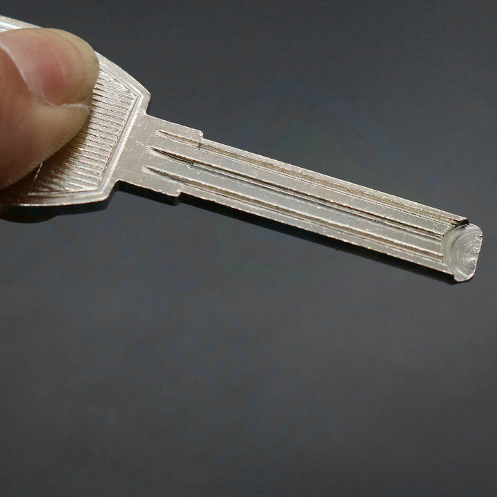 je046 适用 圆头三槽保德安 钥匙胚批 钥匙胚子批