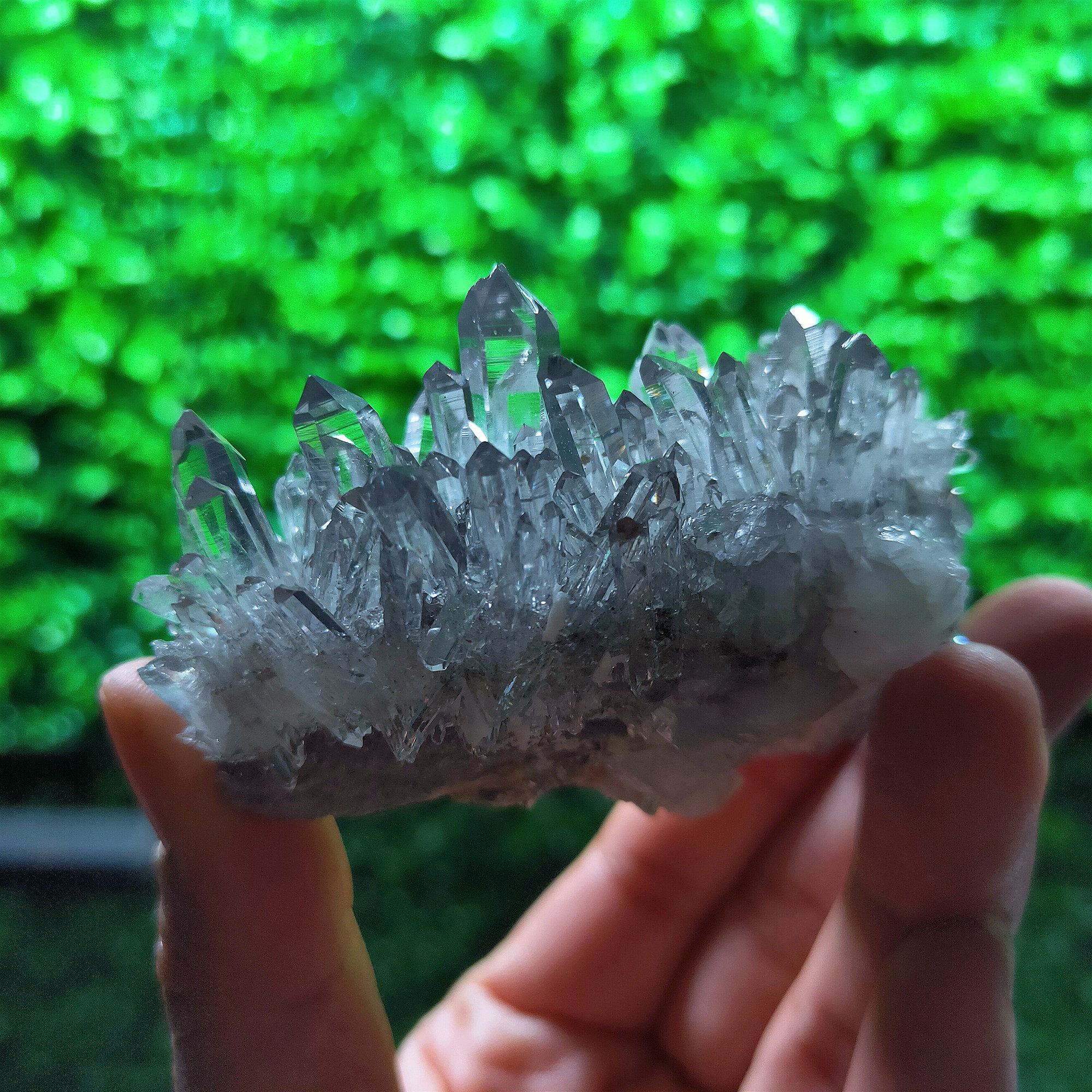 白水晶水晶喜马拉雅晶簇天然原石办公桌摆件装饰手链奇石