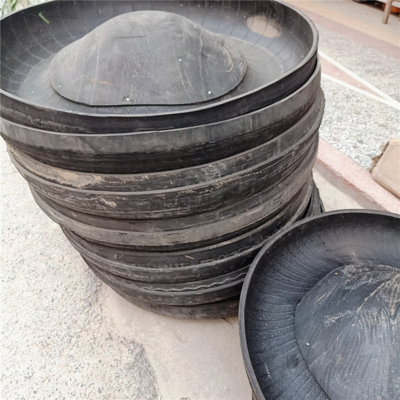 耐用猪食喂猪喂鸭超级轮胎胶盆耐踩耐摔猪斗食盆