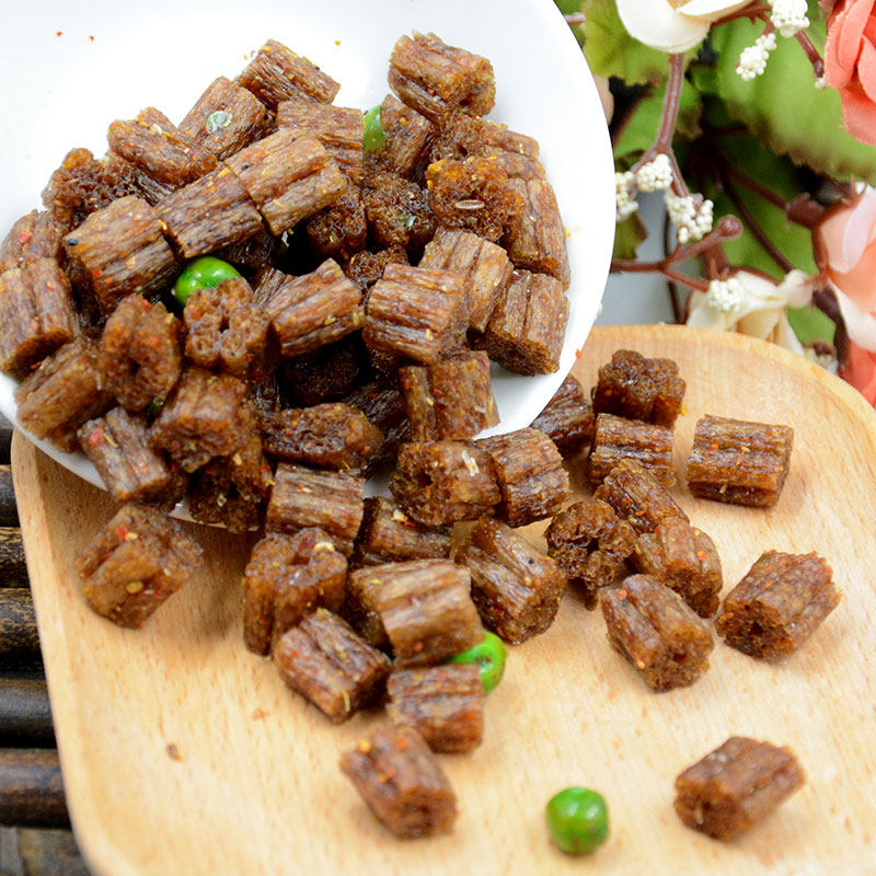 1份30袋钟阿龙脆骨30g辣条丁麻辣小面筋素食辣片8090怀旧零食品