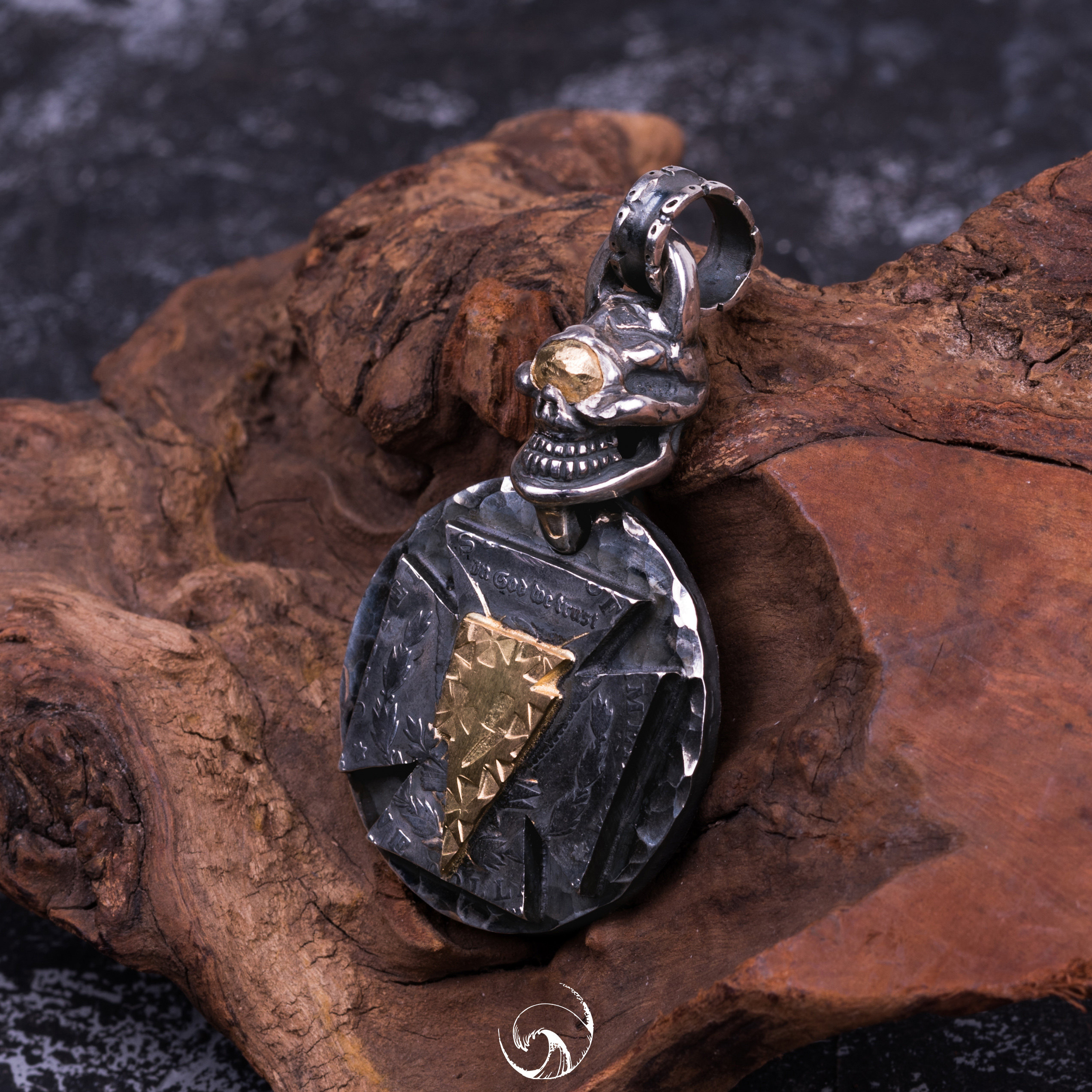 高山隆金眼骷髅闪电摩根币银吊坠stoplight挂饰项坠