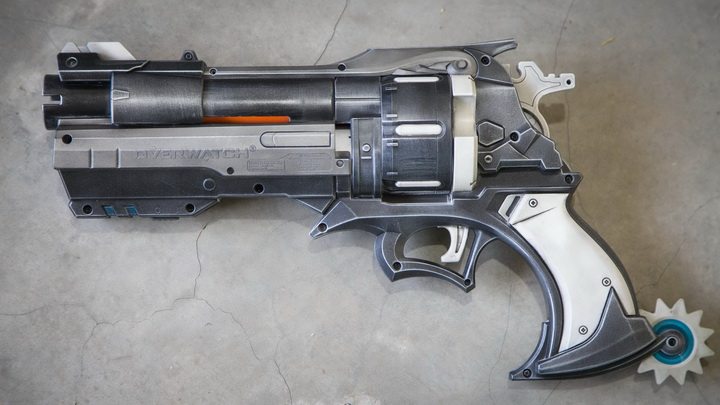 手工重涂nerf软弹竞争者e312守望先锋科幻电影道具飞镖