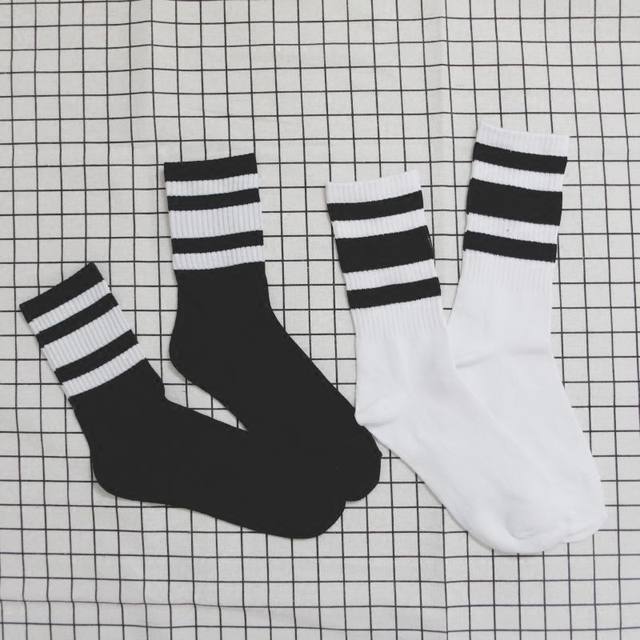 Korean socks men and women ins tube student trend Harajuku style ulzzang stockings summer cotton long socks men Korean socks men and women ins tube student trend Harajuku style ulzzang stockings summer cotton long socks men