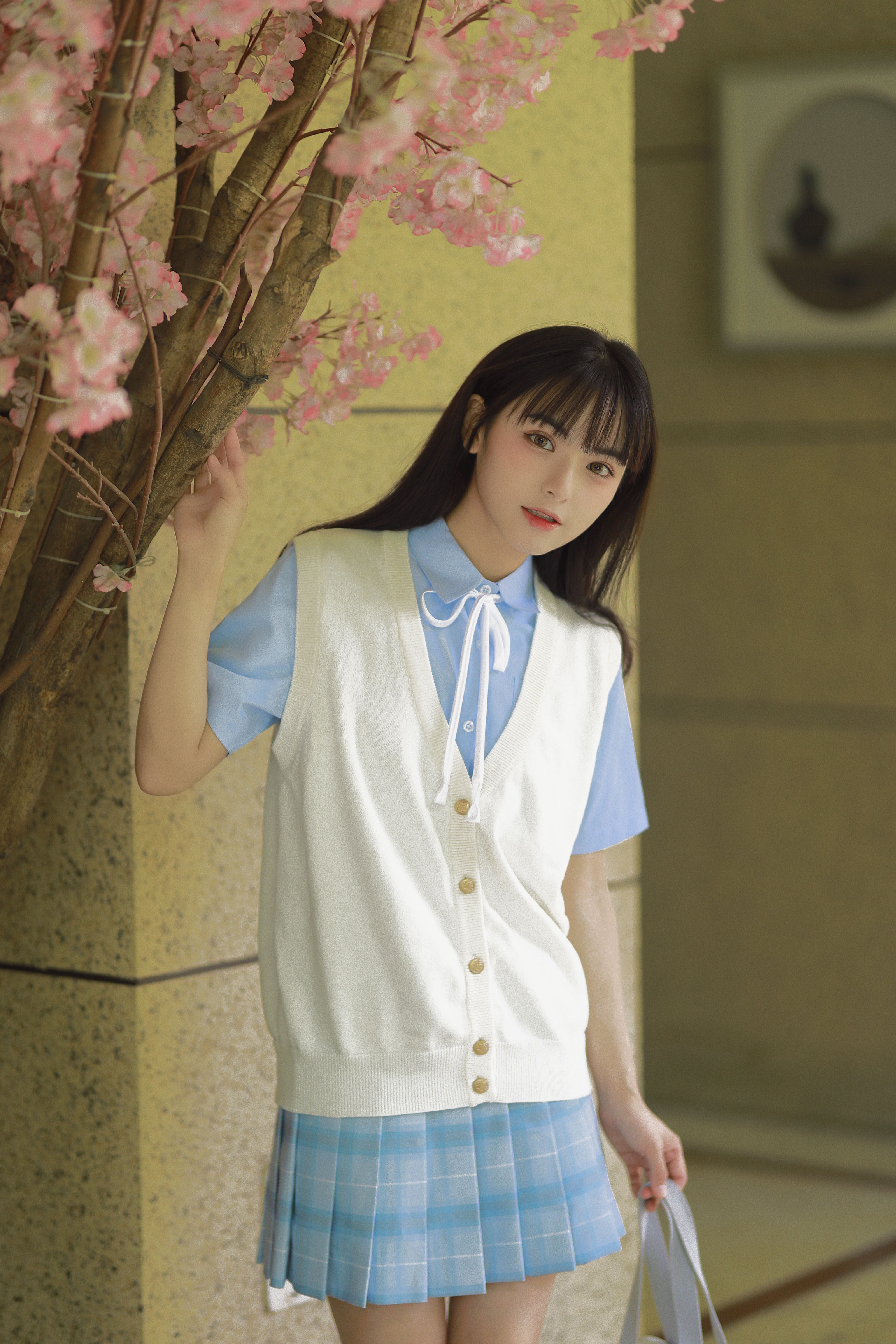 毛衣jk何仔不是七色开衫马甲秋冬纽扣纯色学生校服